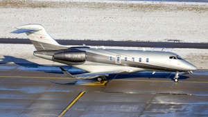 Photo of HB-JKR - Bombardier Challenger 350 operated by Premium Jet