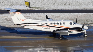 Photo of D-IPAG - Beechcraft B200GT Super King Air 250 operated by Private