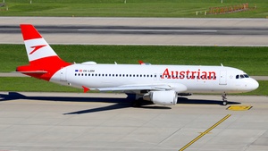 Photo of OE-LBM - Airbus A320-214 operated by Austrian Airlines