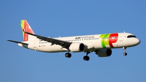Photo of CS-TXB - Airbus A321-251NX operated by TAP Air Portugal