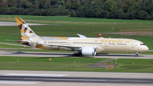 Photo of A6-BNG - Boeing 787-9 Dreamliner operated by Etihad Airways