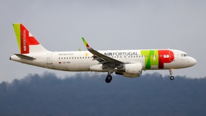 Photo of CS-TNV - Airbus A320-214 operated by TAP Air Portugal