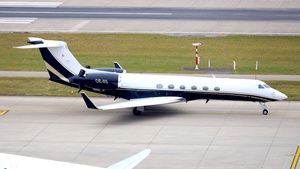 Photo of OE-IIS - Gulfstream GV operated by International Jet Management