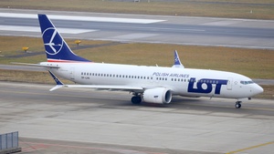 Photo of SP-LVN - Boeing 737 MAX 8 operated by LOT Polish Airlines