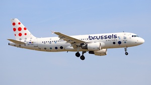 Photo of OO-TCH - Airbus A320-214 operated by Brussels Airlines