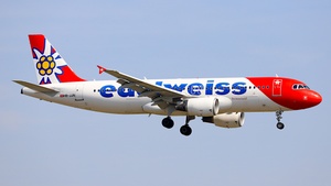 Photo of HB-JJN - Airbus A320-214 operated by Edelweiss Air