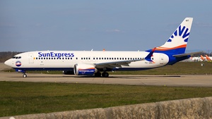 Photo of TC-SMT - Boeing 737 MAX 8 operated by SunExpress