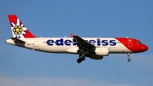 Photo of HB-JLR - Airbus A320-214 operated by Edelweiss Air