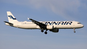 Photo with serial 2208 - Airbus A321-211