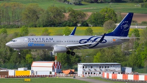 Photo of EC-LPQ - Boeing 737-85P operated by Air Europa