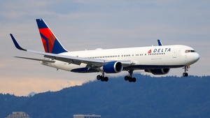Photo of N1602 - Boeing 767-332(ER) operated by Delta Air Lines