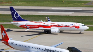 Photo of SP-LVD - Boeing 737 MAX 8 operated by LOT Polish Airlines