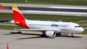 Photo of EC-KHM - Airbus A319-111 operated by Iberia