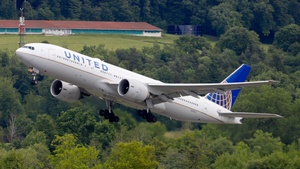 Photo with serial 31680 - Boeing 777-224(ER)