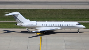 Photo of 2-BANK - Bombardier Global 5000 operated by Volare Aviation