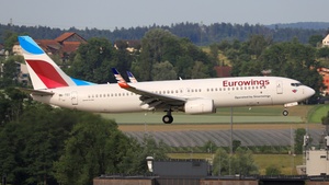 Photo with serial 31717 - Boeing 737-8FZ