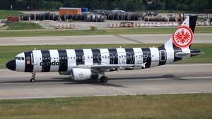 Photo of D-ASGE - Airbus A320-214 operated by Condor
