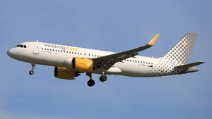 Photo of EC-NDC - Airbus A320-271N operated by Vueling