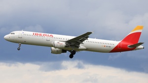 Photo of EC-IXD - Airbus A321-212 operated by Iberia