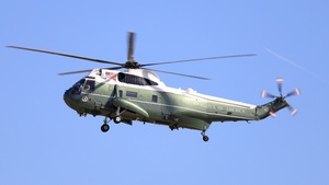 Photo of 159355 - Sikorsky VH-3D Sea King operated by US Marine Corps