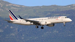 Photo of F-HBQE - Embraer ERJ-190STD operated by Air France HOP