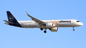Photo of D-AIEP - Airbus A321-271NX operated by Lufthansa