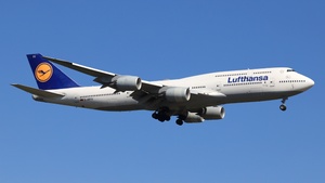 Photo of D-ABYU - Boeing 747-830 operated by Lufthansa
