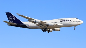 Photo of D-ABVW - Boeing 747-430 operated by Lufthansa