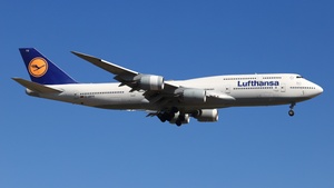 Photo of D-ABYS - Boeing 747-830 operated by Lufthansa