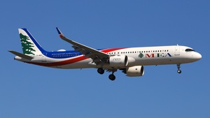 Photo of T7-ME6 - Airbus A321-271NX operated by MEA Middle East Airlines