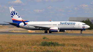Photo of TC-SMB - Boeing 737 MAX 8 operated by SunExpress