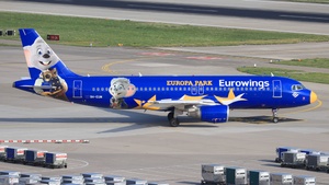 Photo with serial 3121 - Airbus A320-214