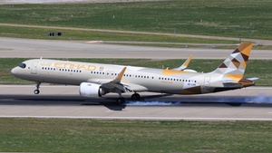 Photo of A6-LRE - Airbus A321-251NX operated by Etihad Airways