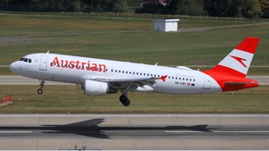 OE-LBT - Airbus A320-214