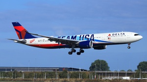 Photo of N411DX - Airbus A330-941 operated by Delta Air Lines