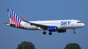 Photo of SX-IOB - Airbus A320-251N operated by Sky Express