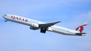 Photo of A7-BEU - Boeing 777-3DZ(ER) operated by Qatar Airways