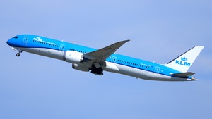 Photo of PH-BHA - Boeing 787-9 Dreamliner operated by KLM Royal Dutch Airlines