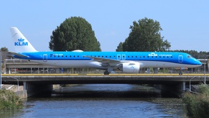 Photo of PH-NXN - Embraer ERJ-195-E2 operated by KLM Cityhopper