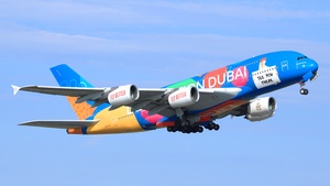 Photo of A6-EES - Airbus A380-861 operated by Emirates