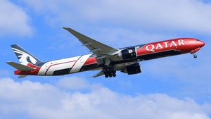 Photo of A7-BEG - Boeing 777-3DZ(ER) operated by Qatar Airways