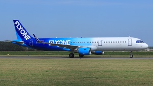 Photo of ER-00001 - Airbus A321-211 operated by FlyOne