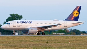 Photo of D-AIBD - Airbus A319-112 operated by Lufthansa