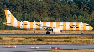 Photo of D-ANLI - Airbus A321-271NX operated by Condor
