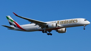 Photo of A6-EXY - Airbus A350-941 operated by Emirates