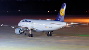 Photo of D-AIBB - Airbus A319-112 operated by Lufthansa