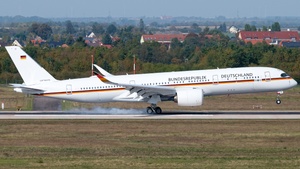 Photo of 10+01 - Airbus A350-941(CJ) operated by German Air Force