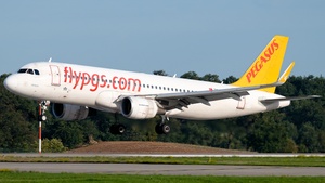 Photo of TC-DCI - Airbus A320-216 operated by Pegasus Airlines