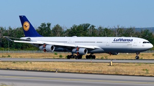 Photo of D-AIGS - Airbus A340-313 operated by Lufthansa