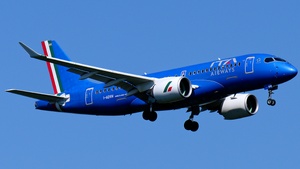Photo of I-ADVH - Airbus A220-100 operated by ITA Airways